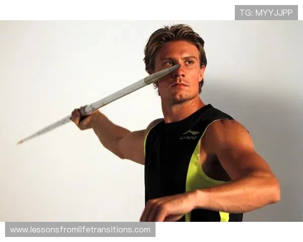 雷耶斯克利里半场吊射技惊四座堪比小贝经典瞬间