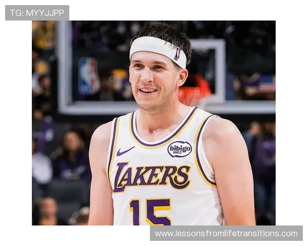 原创7胜0负!联盟第4!这就是湖人给他2年1660万美金大合同的原因